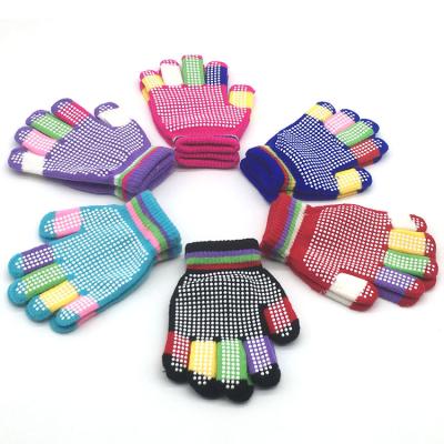 China Warm Knitted Stretchy Magical Colorful Gloves Children Gloves Kids Winter Gloves Custom Made Breathable Wholesale for sale