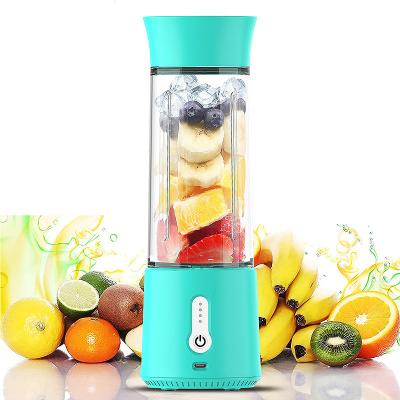 China Custom Portable Electric Fresh Blender Juicer Smoothie Juicer 6 Blades Juicer Fruit Blender/Power Bank Portable Rechargeable USB Rechargeable Blender for sale