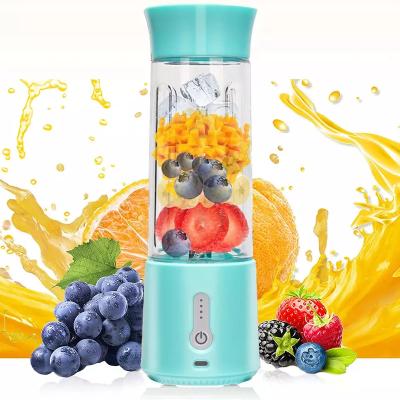 China Portable Rechargeable Electric Blender Fruit Juicer Portable Blender/USB Portable Electric Blender Blender Power Bank Mini Fruit Mixers Juicers Fresh Juice Smoothie for sale