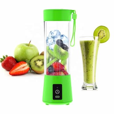 China Portable Rechargeable Blender/Power Bank Ready To Ship Portable Electric Rechargeable Smoothie Bottle Juicer Blender 400ml Mini Fresh Fruit Mixer USB for sale