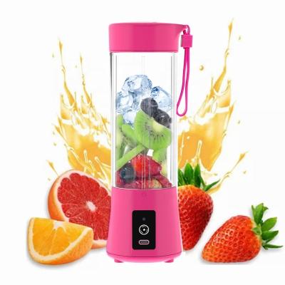 China Hot Selling Mini Blender Rechargeable Electric Juicer Portable Cordless Blender Smoothie Cup Juice Fruit Fruit Power Bank Portable Blender for sale