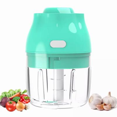 China Viable Use Colorful Home Plastic Food Processor Garlic Chopper Stuffing Machine Cooking Mincer Electric Vegetable Choppers for sale