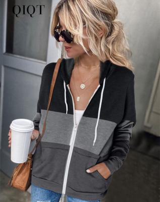 China New Breathable Fashionable Long Sleeve Contrast Color Sweatshirt Zipper Pocket Hooded Cardigan Jacket Women for sale