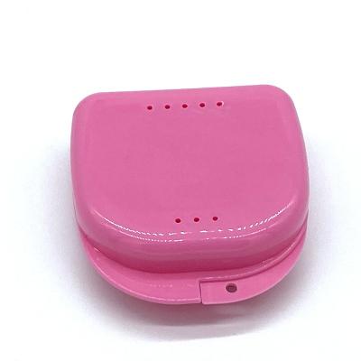 China Reusable Colorful Plastic Dental Retainer Case Tooth Retainer Box Denture Box for sale