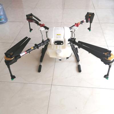 China Agrictutre 4 Axis 16L Large Remote Control UAV Drone Crop Sprayer For Pesticide Sprayin for sale