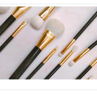 China Angular Blush OEM Makeup Brush Set with 12PCS Makeup Cosmetic Brush with Fashion PU Bag Free Sample Makeup Brush Set for sale