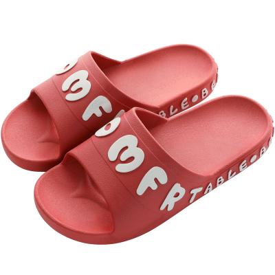 China 2021 Light Weight PVC Summer Hot Selling Flat Comfortable Anti-slippery Indoor Outdoor Home Slippers For Women for sale