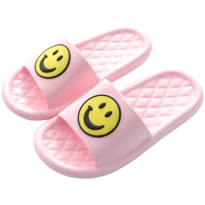 China Anti-slippery comfortable women and men non-slip slippers smile face fashion summer sandals for sale