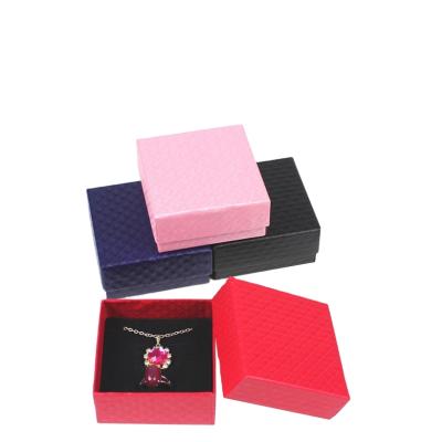 China Luxury Custom Bracelet Logo Black Paper Luxury Paper Jewelry Box Packaging For Pendant for sale