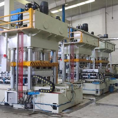 China Engineered Molded Wood Pallet Making Machine 4 Way Presswood Pallet Machine for sale