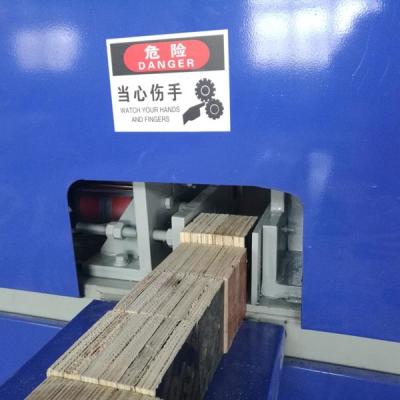 China Multilayer Plywood Board Pallet Block Making Machine for sale