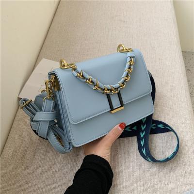 China 2021 Female Popular Elegant Blue Strap Fashion Handbag Fashion Stereotype Chain Bag PU Bag for sale