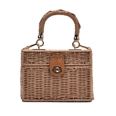 China Designer Woven Straw Bags Women Handbags Straw Chain Straw Bags 2021 Fashion Summer Rattan Square for sale