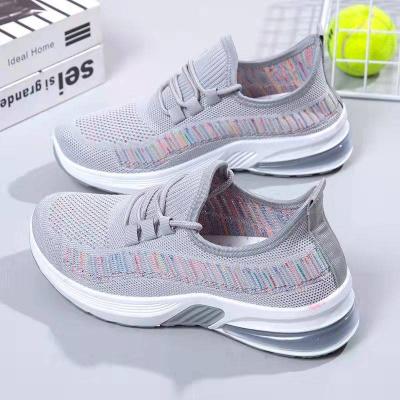 China Fashion Trend Women Shoes Spring 2022 Comfortable Casual Sneakers Lace Up Lightweight Running Shoes Shoes for sale