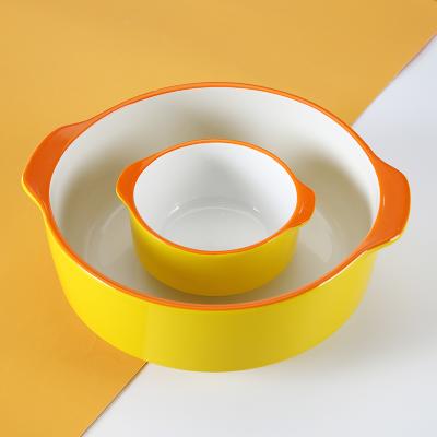 China WEIYE Sustainable Wholesale Glazed Bakeware Set Cake Tools Round Plate Porcelain Cake Baking Molds for sale