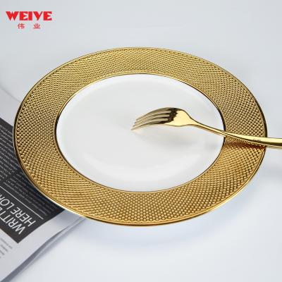 China WEIYE 2021 NEW Design Dubai Style Sustainable Gold Flat Charger Gold Round Stripe Pattern Decorative Tray for sale