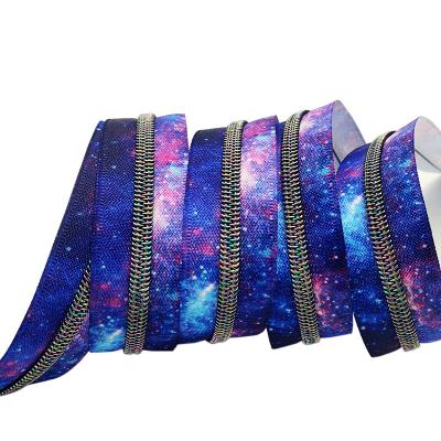 China Viable 5# Custom Zipper Accessories Coil #3 Rainbow Zipper Nylon Band Starry Sky Zippers Roll for sale