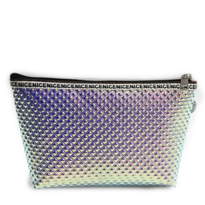 China Hot Selling Shiny Fashion Hologram PU Makeup Purse Makeup Organizer Mermaid Makeup Bag Shiny Smart Bag for sale