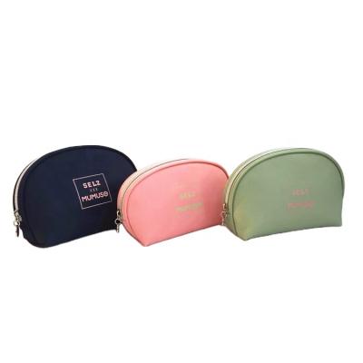 China New Fabric Fashoion Nylon Shell Shape Cosmetic Carrying Case for sale