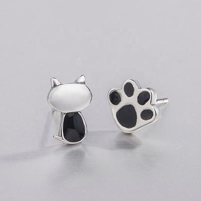 China TRENDY Japanese and Korean style s925 sterling silver asymmetrical fashion ear stud earrings female cute cat paw personality for sale