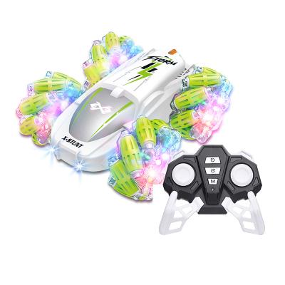 China New horizontal four-wheel drive remote control vehicle drifting children's toy off-road climbing car A0035582 for sale