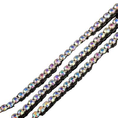 China 1.5mm to 4mm Dense Rhinestone Claw Chain Mobile Phone Sticker Pointback Color Diamond Chain for sale