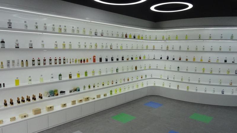 Verified China supplier - Guangzhou Jianfeng Fragrance Co., Ltd.