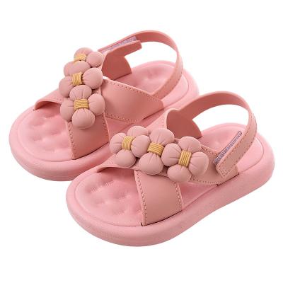 China Fashion Trend Girls Kids Beach Sandals PU Leather Flowers Soft Anti-skid Princess Out Wear Breathable Open Toe Cartoon Dancing Shoes for sale