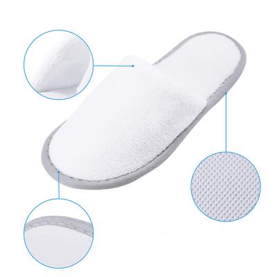 China Hotel customized white disposable hotel slippers, high quality hotel/spa slipper for sale