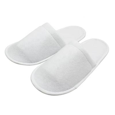 China Disposable Hotel Travel Slippers Home Hotel Slippers Disposable Slippers Customized Beautiful and Comfortable Old for sale