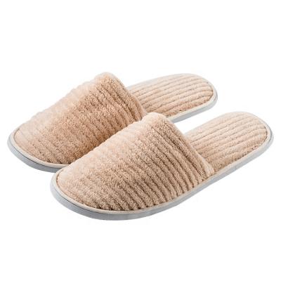 China Hotel Customized Bathroom Slipper With Logo for sale