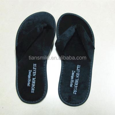 China Cheap biodegradable disposable hotel slipper pedicure flip flops is hotel slipper for sale