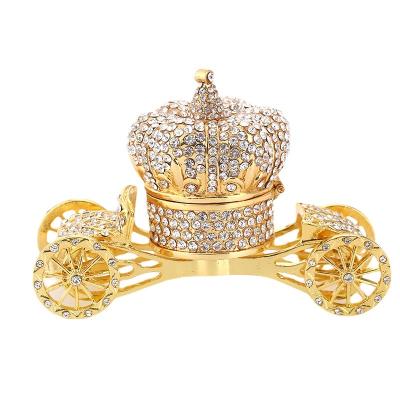 China Enamel New European Craft Metal Diamond Crown Car Luxury Gift Home Gift Creative Jewelry Box Decoration for sale