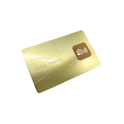 China Waterproof / Waterproof 24K Gold Metal Card Custom Metal Nfc Card For Social Media Marketing for sale