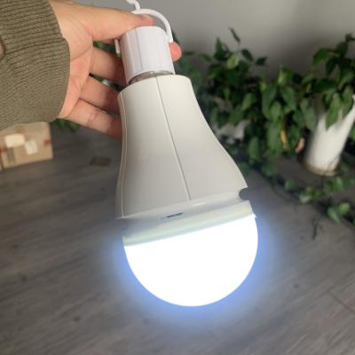 China Oplaadbare LED-lamp en noodlamp Energiebesparend intelligent noodlicht Te koop