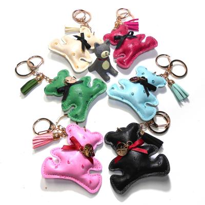 中国 黒い革くまKeychain、6.5CMは人のための革キーホルダーを個人化した 販売のため