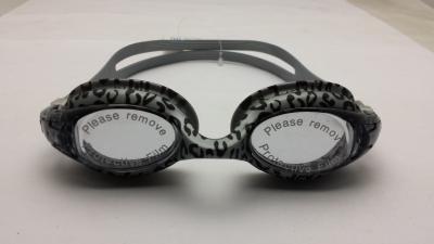 China Gafas de la nadada de la moda con PC de la cubierta de la nariz/anti adultos - prenda impermeable de la lente de la niebla en venta