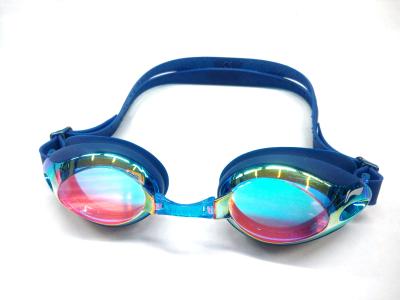 China Favorables gafas adultas inastillables de la nadada, gafas antis de la natación del Triathlon de la niebla en venta