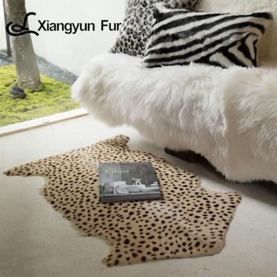 China Modern Home Decoration Non-slip Soft And Cozy Natural Bedroom Blankets 2021 Goat Fur Blanket Real Fur for sale