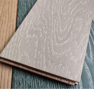 China EUROPEAN Indoor Timber Parquet Plywood Luxury Herringbone Wood Grain Soild Natural Wood Flooring for sale