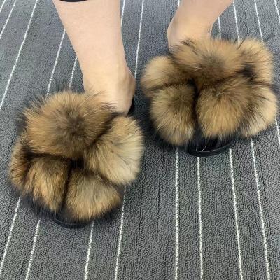 China Massage The Most Fashionable Flip Flop Sandals Teddy Bear Slippers for sale