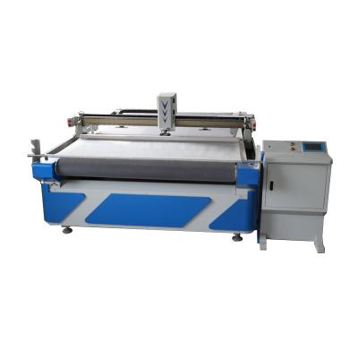 China Multi Layers Fabric Oscillating Knife Cutting Machine Rack And Pinion Transmission With Boke Smart Nest Software for sale