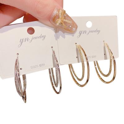 China 2021 fashion personality earrings CLASSIC Korean silver metal s925 double needle big exaggerated retro earrings for sale