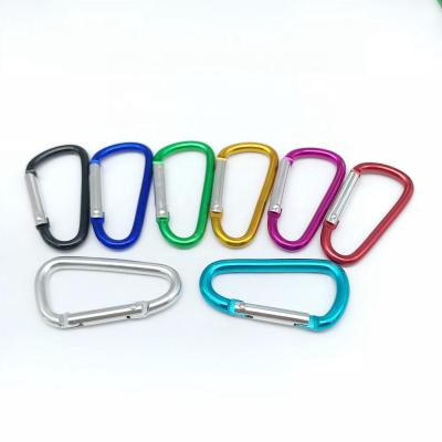 China Retail Industry Bulk 5.5mm Thickness Custom OEM Wire 70MM D Shaped Carabiner Climbing Hook for sale