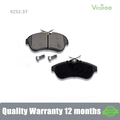 China 4252.37 425372 E172282 1617270280 1611334680 Disc Pad For CITROEN C3 for sale