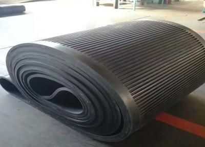 China SBR Industrial Rubber Conveyor Belt Transportation Oil Resistant Conveyor Belt for sale