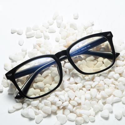 China 2022 New Design Fashionable Cheap Blue Light Glasses Anti Frames Women Eyewear Optical Glass Computer Gaming Glasses for sale