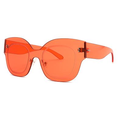 China Factory Price 2022 Fashion BOMIN Sunglasses Custom Made Women Love Vintage Fashion PC Frame Polarized Sunglasses for sale