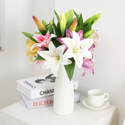 China Fashional artificial flowers European style wedding home decorations 1 short simulation flower buds 3d film Lily Flower Bouquet 2 for sale