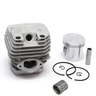 China 2-Stroke China 5800 Chainsaw Spare Parts Cylinder Kit 45.2mm for sale